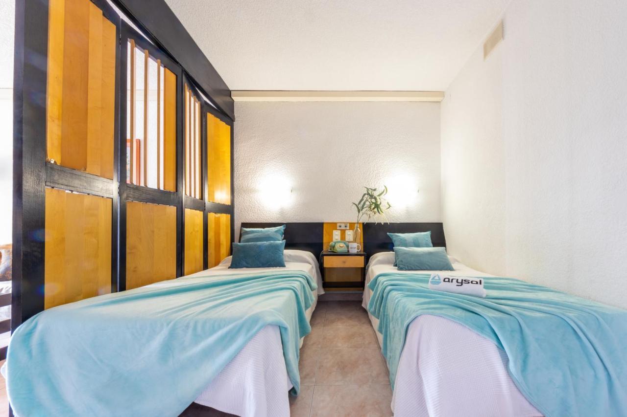 Apartamentos Alboran-Arysal سالو المظهر الخارجي الصورة