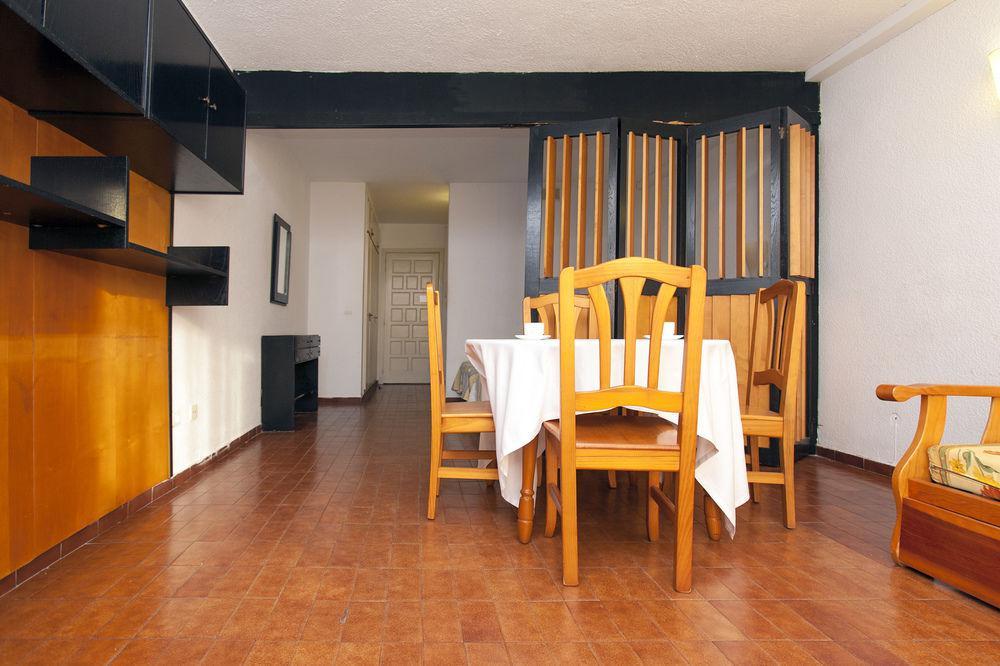 Apartamentos Alboran-Arysal سالو المظهر الخارجي الصورة