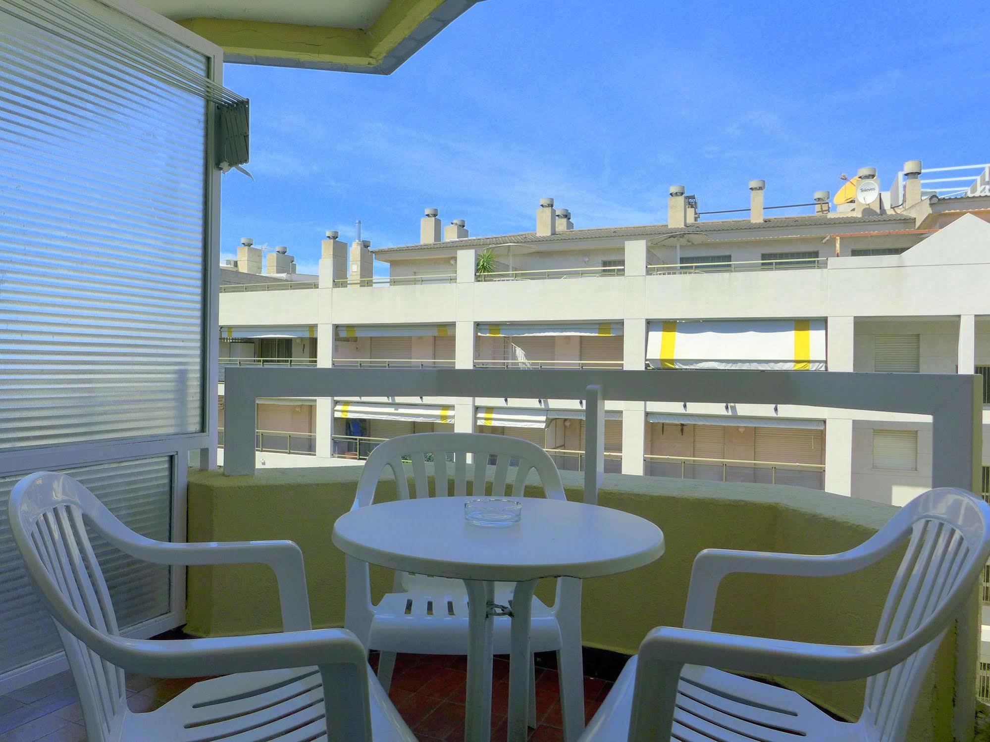Apartamentos Alboran-Arysal سالو المظهر الخارجي الصورة