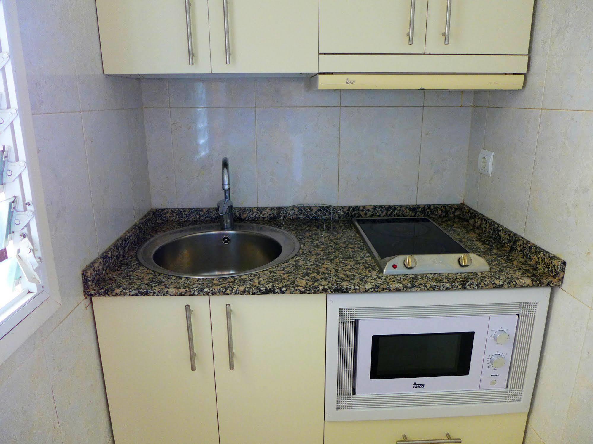 Apartamentos Alboran-Arysal سالو المظهر الخارجي الصورة